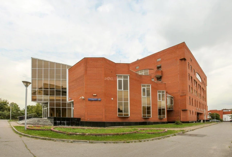 На торгах РАД будет продано здание Сбера в Перово