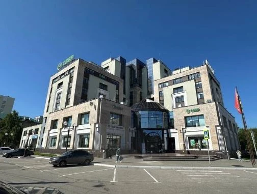 Сбербанк продает помещения головных офисов в регионах