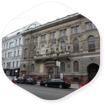 На продажу выставлено Здание Русского банка для внешней торговли рядом с Исаакиевским собором в Санкт-Петербурге