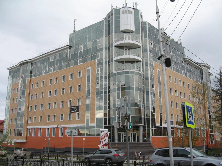 На продажу выставлен бизнес-центр «Ямал-Плаза» в Салехарде