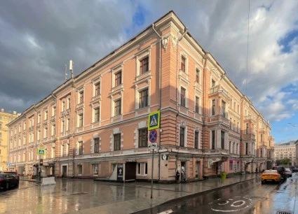 Продается офисный блок в бизнес-центре класса «В»  у Садового кольца в Москве