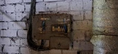 Нежилое здание (кормоцех) - 746,2 кв. м, нежилое здание (кормосклад) - 1 108 кв. м, земельный участок 2 605 +/-34 кв. м, земельный участок - 1 828 +/- 28 кв. м, адрес: Вологодская обл., р-н Череповецкий, п. Малечкино