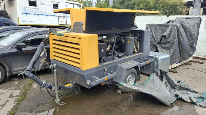 Прицеп на специальном шасси с компрессорной установкой ATLAS COPCO XATS156DD