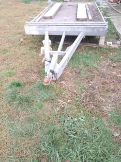 Прицеп для перевозки техники МЗСА 821700.