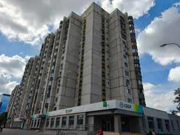 Право аренды части нежилых помещений пл. 268,8 кв.м., кад. №  77:01:0006010:3064, общей пл. 951,2 кв.м., этаж 1,  адрес: РФ, город Москва, вн.тер.г. муниципальный округ Замоскворечье, ул. Люсиновская, дом 26-28, корпус 6, помещение 1/1.