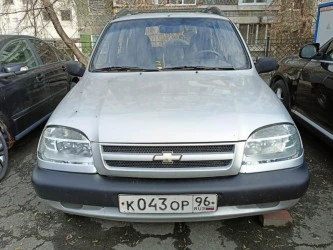 Chevrolet Niva, серебристый, 2008, 120 246 км, 1.7 МТ (79,6 л. с.), бензин, полный, VIN X9L21230080209973, универсал, в рабочем состоянии.