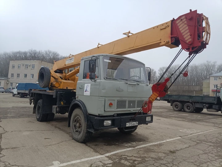Специализированный автокран КС 3577-4