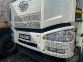Специализированный, автомобиль - самосвал FAW J6, 2023, Идентификационный номер: LFWMXXRX7P1F02943, принадлежащий Продавцу на праве собственности, что подтверждается Договором купли-продажи № ОВ/Ф-330590-04-01-С-01 от 01.09.2023 г.
