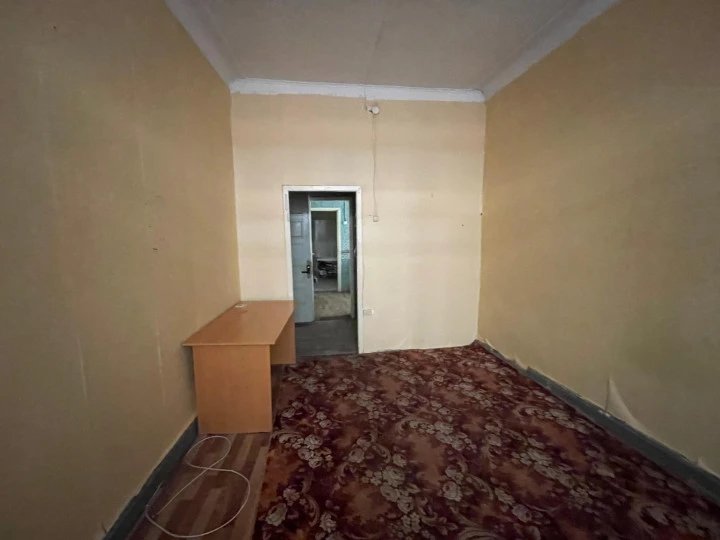 Помещение 27,5 кв.м у БКЗ Октябрьский