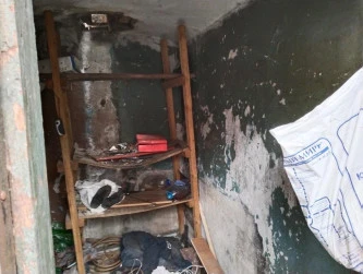 Нежилое здание площадью 8,8 кв. м, расположенное на земельном участке площадью 12 кв. м на Курляндской улице