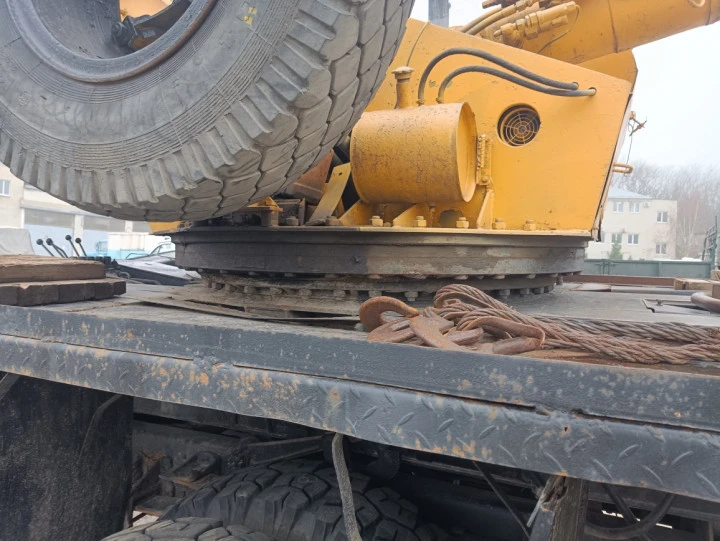 Специализированный автокран КС 3577-4