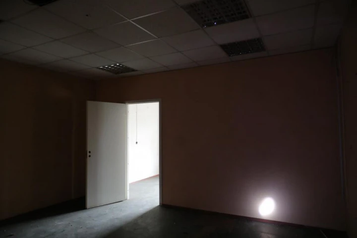 Право аренды помещения площадью 105,5 кв. м в Апраксином дворе.