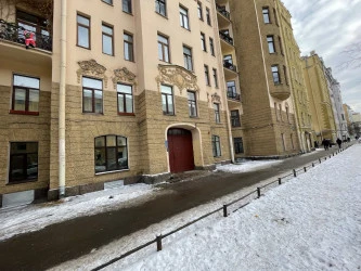 Помещение 55,9 кв.м, ст.м "Горный институт"