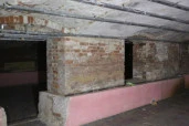 Право аренды помещения площадью 118,6 кв. м в Апраксином дворе.