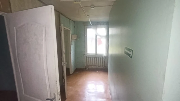 Имущество, находящееся в собственности Ярославской области, расположенное по адресу: Ярославская область, м. р-н Угличский, с.п. Головинское, д. Ульянкино, ул. Молодежная, зд. 4, с земельным участком