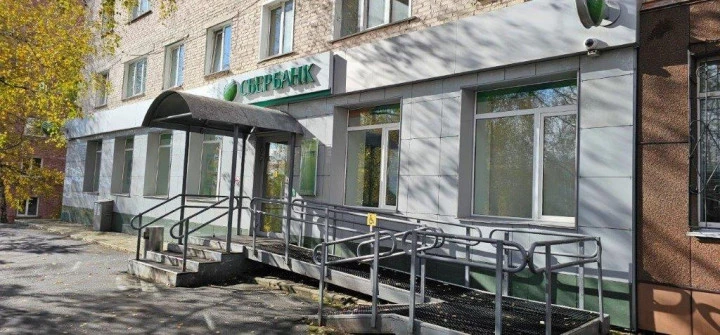 Продается нежилое помещение , 174,8 кв. м, Кемеровская обл., г. Березовский, ул. 40 лет Победы, 4