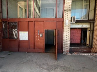 Помещение 9,9 кв.м на пр. Большевиков, ст.м "Ул. Дыбенко"