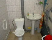 Нежилое встроенное помещение, общей площадью 83,8 кв. м, расположенное по адресу: Ханты-Мансийский автономный округ - Югра, г. Мегион, ул. Строителей, д3 11/4.