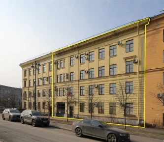 Продажа помещения с земельным участком в центре города.