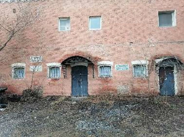 Здание ОКН, с земельным участоком. Адрес: Республика Башкортостан, г. Уфа, Кировский район, ул. Октябрьской Революции, 70/1