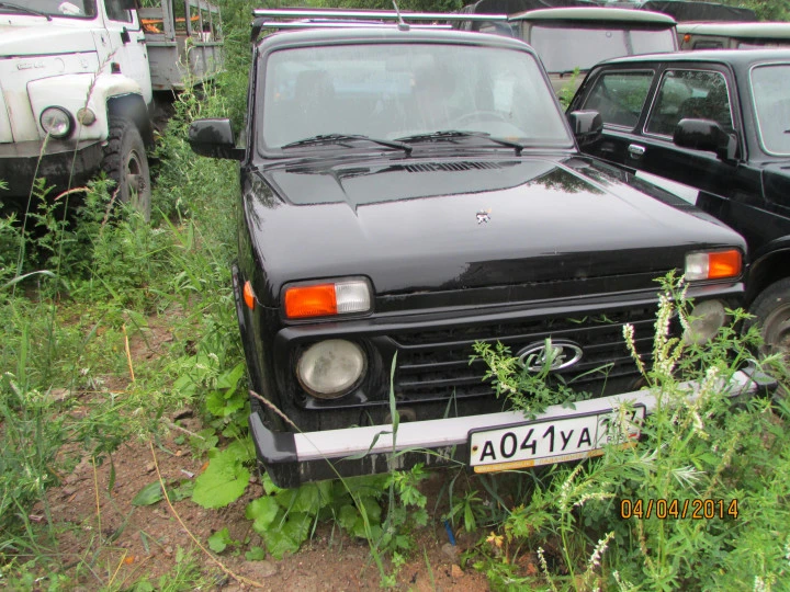 Автомобиль LADA 4х4 212140