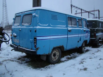 Грузовой фургон пассажирских мест 6  УАЗ 390995
