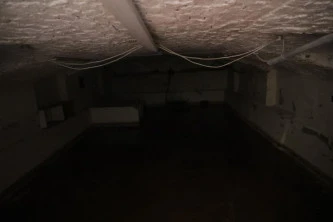 Право аренды помещения площадью 93,1 кв. м в Апраксином дворе