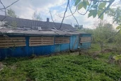 Нежилое здание, площадь 125,6 кв.м с земельным участком площадью 2190 кв.м,: Ярославская область, Угличский район, г. Углич, п. Мебельщиков, д. 19