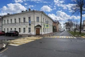 Здание (ОКН) 518,7 кв.м на земельном участке 320 кв.м в историческом центре города: Ярославская область, г. Ярославль, ул. Революционная, д. 9/4, с земельным участком