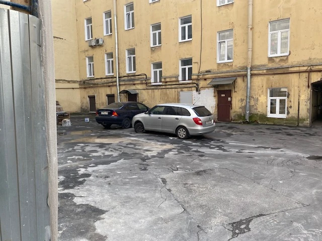 Нежилое помещение 179,1 кв.м. у ст.м. "Василеостровская"