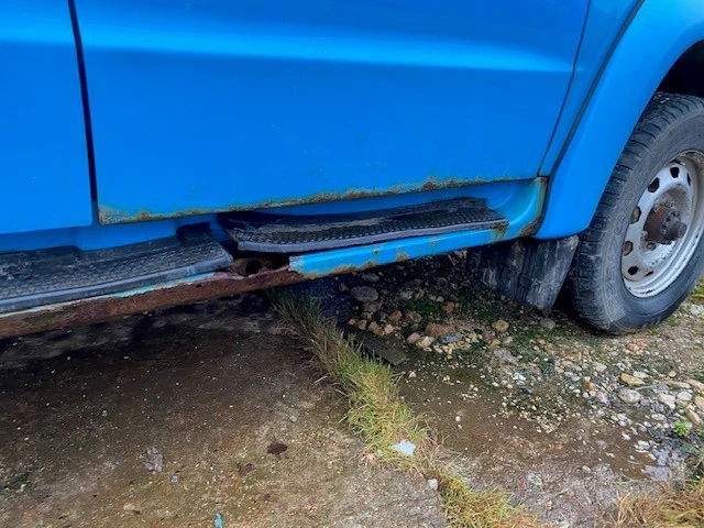 Автомобиль UAZ PICKUP