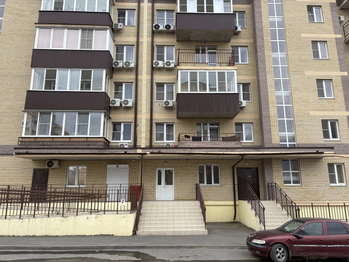 Нежилое помещение 69,2 кв.м в г. Ростов-на-Дону, ул. 2-я Володарского, дом 172/88