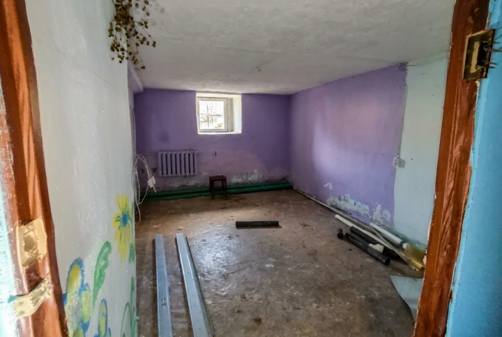 Нежилые помещения 377,9 кв.м в цоколе жилого дома, Уфа, ул. Кольцевая, 61.