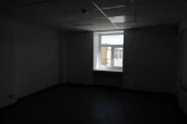 Право аренды помещения площадью 110,4 кв. м в Апраксином дворе.