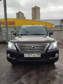 Автомобиль LEXUS LX570
