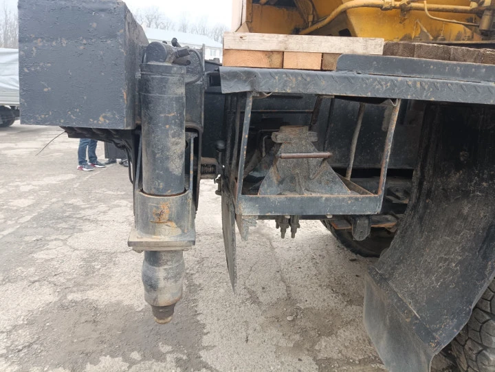 Специализированный автокран КС 3577-4