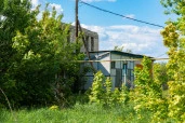 Нежилые здания и земельный участок по адресу: Нижегородская область, Гагинский р-н, с. Моисеевка, ул. Центральная, д. 8