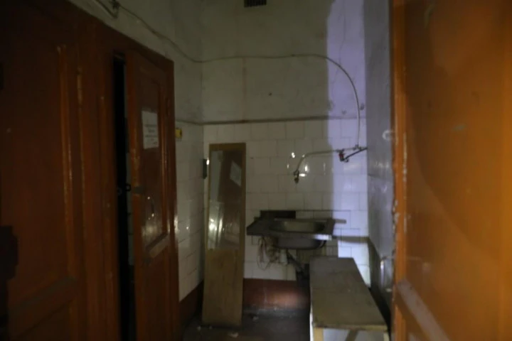 Право аренды помещения площадью 1 457,2 кв. м в Апраксином дворе.