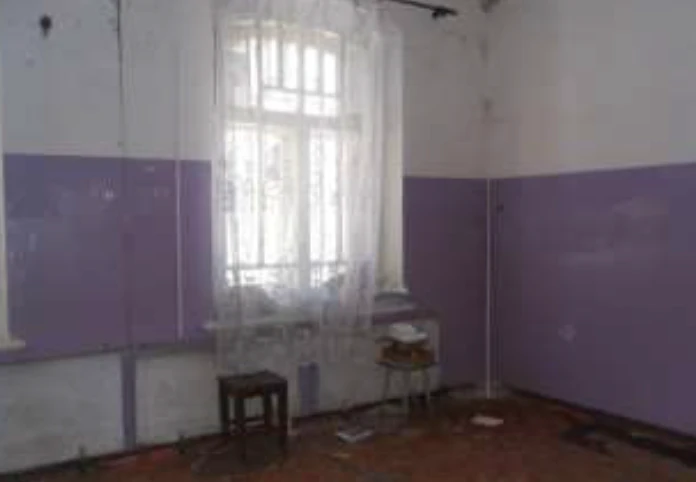 Имущество, находящееся в собственности Ярославской области, расположенное по адресу: Ярославская область, Некрасовский р-н, с. Рождествено, ул. Центральная, д. 14