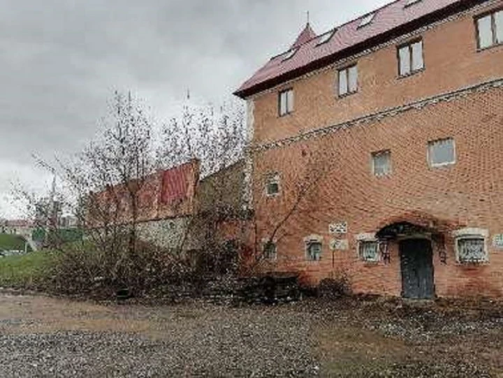 Здание ОКН, с земельным участоком. Адрес: Республика Башкортостан, г. Уфа, Кировский район, ул. Октябрьской Революции, 70/1