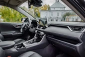 Легковой автомобиль, марка, модель ТС: Toyota, RAV4, 2022 года выпуска; идентификационный номер (VIN): XW7D13FV70S037966; модель, №двигателя: A25A, 0B44990, цвет кузова: черный.