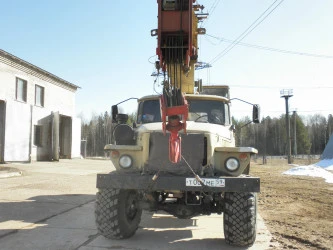 Специализированный автокран КС-35714 (Урал-5557).