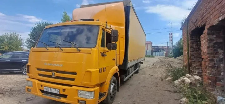 Автомобили грузовые Автомобиль бортовой, тентованный с задними распашными воротами K7B002 2023 года выпуска