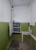 Нежилые помещения, общей площадью 188,2 кв. м, ; доля 1156/1700 в праве общей долевой собственности на земельный участок , общей площадью 1 700 кв. м, расположенные по адресу: Курганская область, с. Звериноголовское, ул. Октябрьская, д. 40.