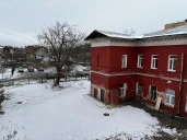 Историческое здание с земельным участком, расположенное по адресу: Ярославская область, г. Ярославль, Московский проспект, д. 43/10