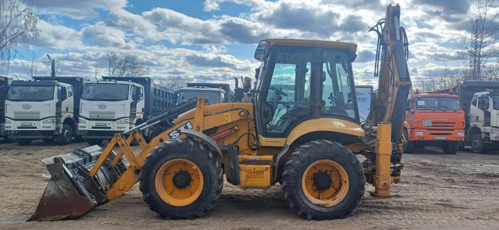 Экскаватор-погрузчик STI 4CX, 2022г.в., Идентификационный номер (VIN): 221297