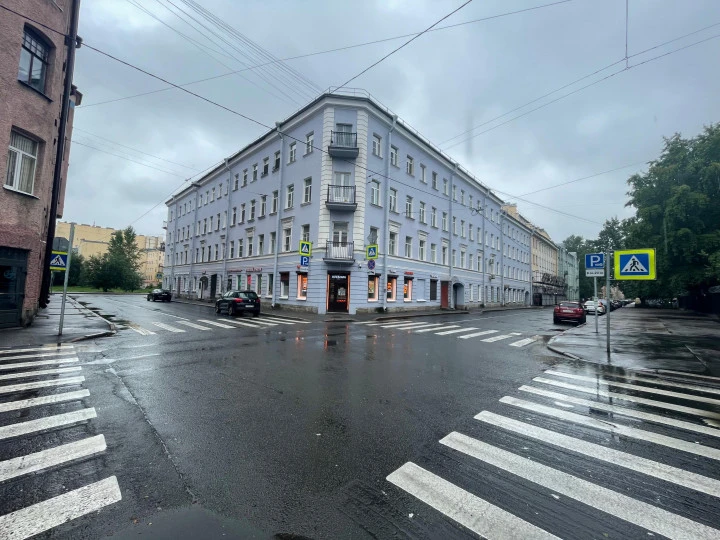 Нежилое помещение 12,1 кв.м. у ст.м. Горьковская