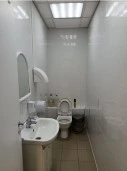 Здание- сберкасса, общей площадью 189,6 кв. м, расположенное по адресу: Курганская область, г. Шадринск, ул. Ефремова, д. 8.; Земельный участок, общей площадью 485 кв. м, расположенный по адресу: Курганская область, г. Шадринск, ул. Ефремова, д. 8.