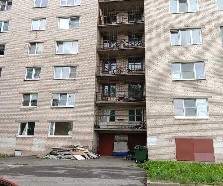Нежилое помещение 179,8 кв.м. на Пионерстроя