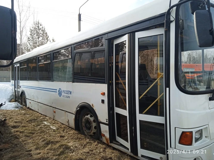 Автобус ЛиАЗ-525636-01